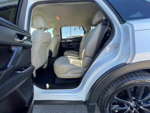 Used 2023 MAZDA CX-9 Touring Plus image 12