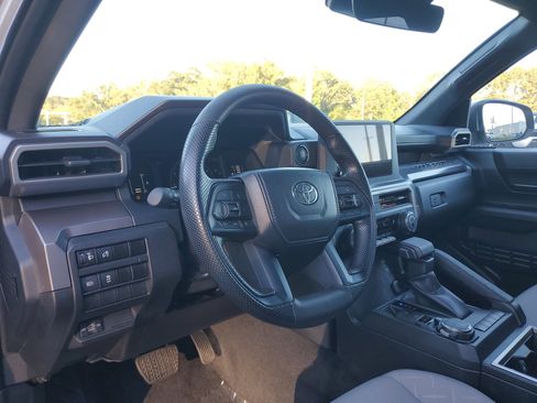 Used 2024 Toyota Tacoma SR5 image 17