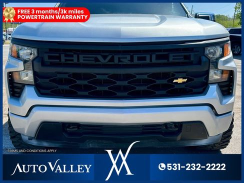 Used 2022 Chevrolet Silverado 1500 Custom AWD/4WD image 11