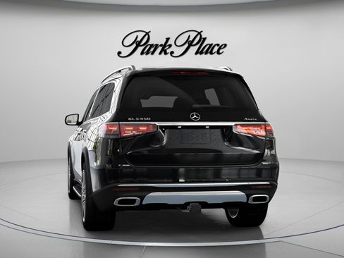 New 2026 Mercedes-Benz GLS 450 4MATIC image 16