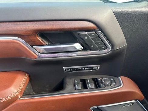 Certified 2023 GMC Sierra 1500 Denali Ultimate AWD/4WD image 3