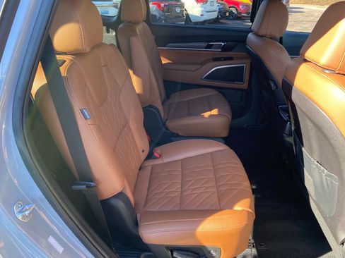 Certified 2023 Kia Telluride EX X-Line image 27