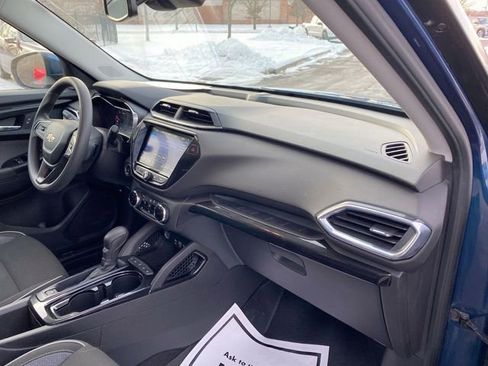 Used 2021 Chevrolet TrailBlazer LT w/ Convenience Package image 26