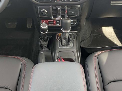 New 2026 Jeep Gladiator Rubicon AWD/4WD image 18