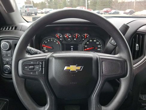 Certified 2025 Chevrolet Silverado 1500 Custom w/ Turbomax Blackout Package image 19