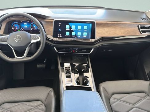 New 2026 Volkswagen Atlas SE FWD image 11