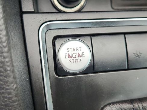 Used 2017 Volkswagen Jetta SE FWD image 16