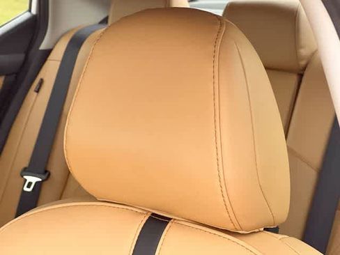 Used 2022 Nissan Sentra SV w/ SV Premium Package FWD image 25