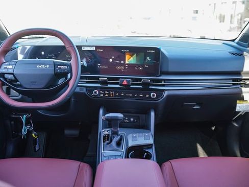 New 2026 Kia Sportage SX image 14