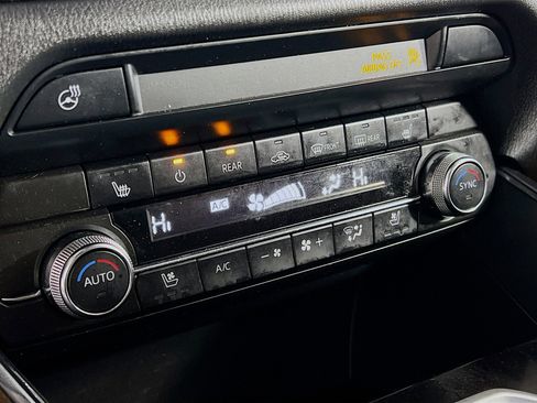 Used 2019 MAZDA CX-9 Signature image 10