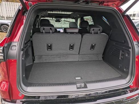 New 2026 Chevrolet Traverse RS w/ LPO, Floor Liner Package image 28