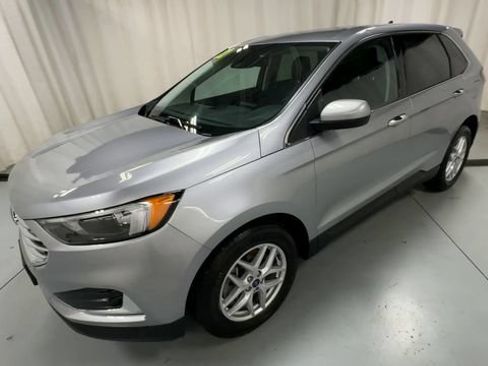 Used 2022 Ford Edge SEL AWD/4WD image 4