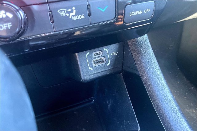 Used 2024 Jeep Compass Limited AWD/4WD image 16
