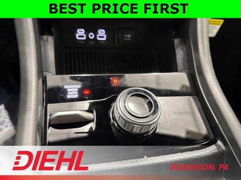 New 2026 Jeep Grand Cherokee Altitude image 31