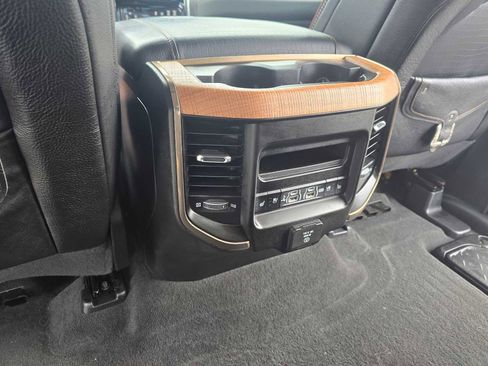 Used 2019 RAM 1500 Limited image 20