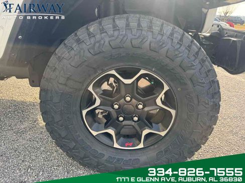 Used 2023 Jeep Gladiator Rubicon w/ LED Lighting Group image 33