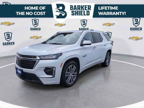 Used 2023 Chevrolet Traverse High Country FWD image 4