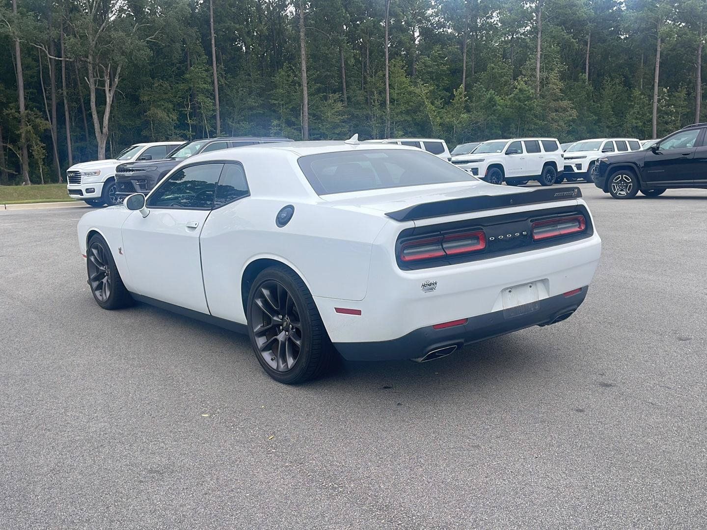 Used 2023 Dodge Challenger R/T Scat Pack RWD image 5