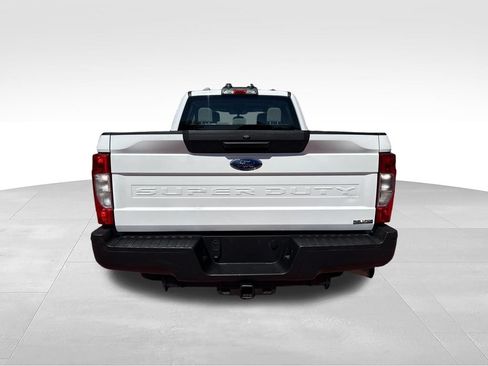 Used 2022 Ford F250 XL w/ Power Equipment Group AWD/4WD image 7