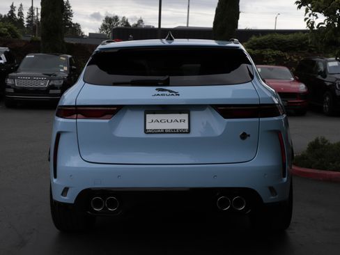 New 2026 Jaguar F-PACE SVR AWD/4WD image 9