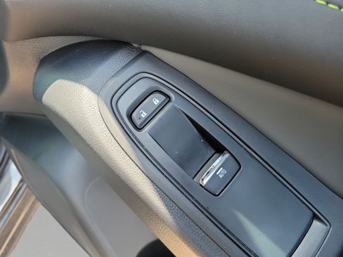 Used 2023 Subaru Ascent Onyx Edition AWD/4WD image 20
