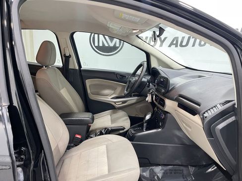 Used 2020 Ford EcoSport S image 30
