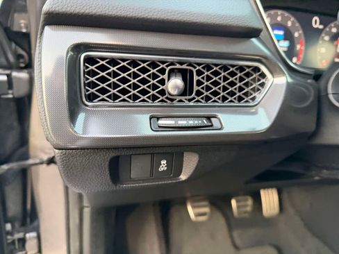 Used 2023 Acura Integra A-Spec image 19