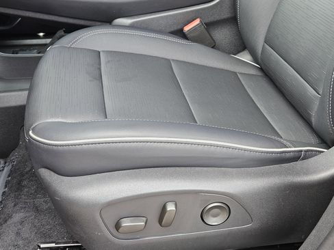 Used 2026 Buick Enclave Sport Touring FWD image 25