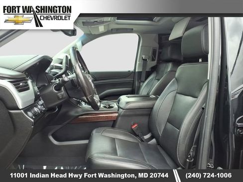 Used 2019 GMC Yukon SLT w/ Premium Edition AWD/4WD image 6