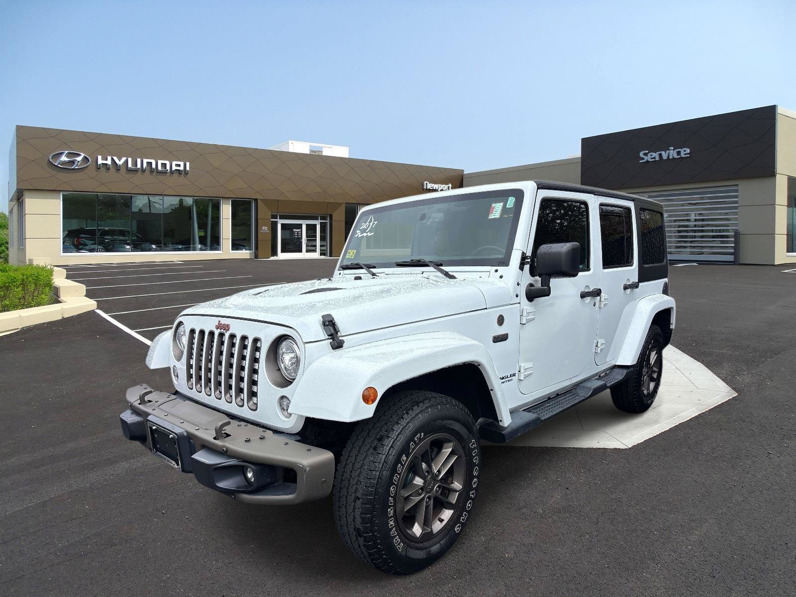 Used 2017 Jeep Wrangler Unlimited Sahara AWD/4WD image 1