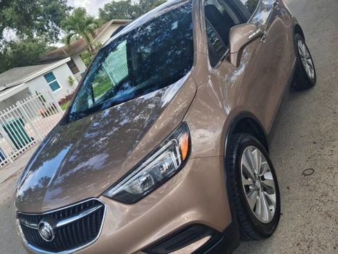 Used 2019 Buick Encore Preferred AWD/4WD image 1