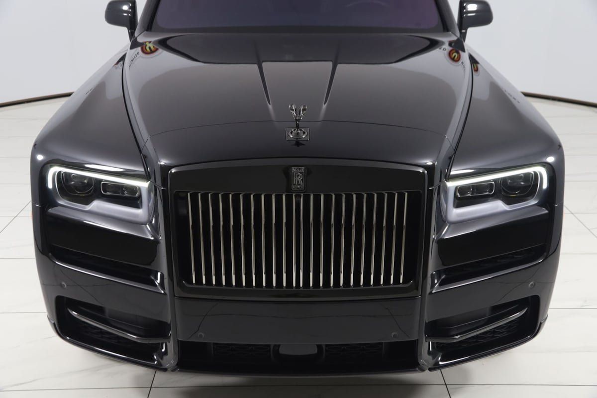 Used 2024 Rolls-Royce Cullinan Black Badge AWD/4WD image 94