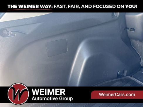 Used 2021 Toyota RAV4 XLE Premium AWD/4WD image 13