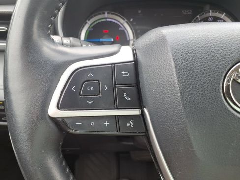 Used 2022 Toyota Highlander Platinum FWD image 20