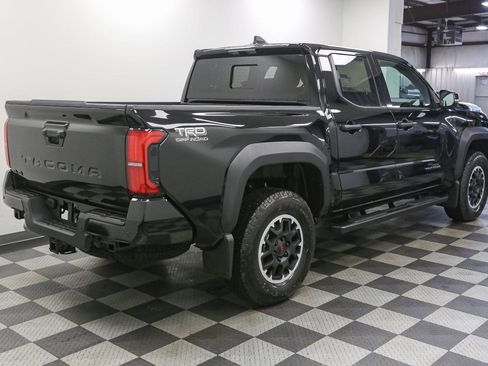 New 2026 Toyota Tacoma TRD Off-Road AWD/4WD image 9