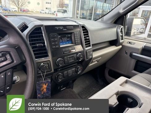 Used 2015 Ford F150 XLT w/ Max Trailer Tow Package image 13