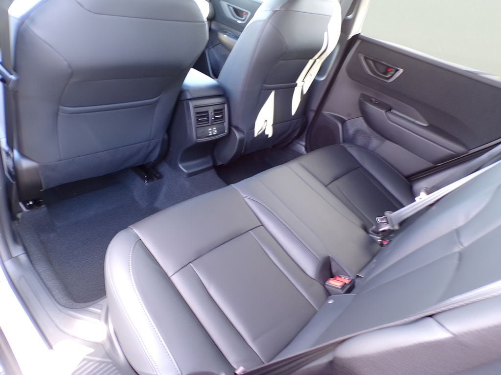 Certified 2026 Subaru Outback Premium AWD/4WD image 5