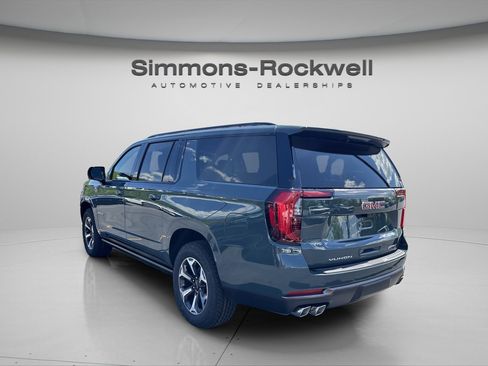 New 2026 GMC Yukon XL AT4 Ultimate AWD/4WD image 3