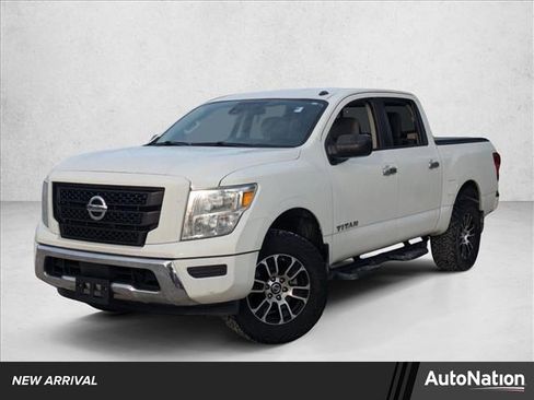 Used 2021 Nissan Titan SV w/ Accessory Utility Package image 1