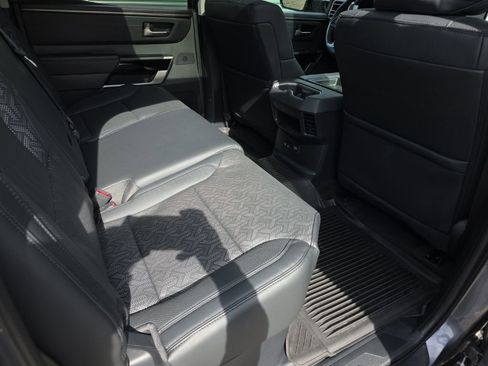 Used 2024 Toyota Tundra Limited image 17