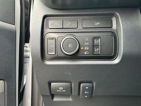 Certified 2024 Ford F250 Lariat w/ Black Appearance Package image 25