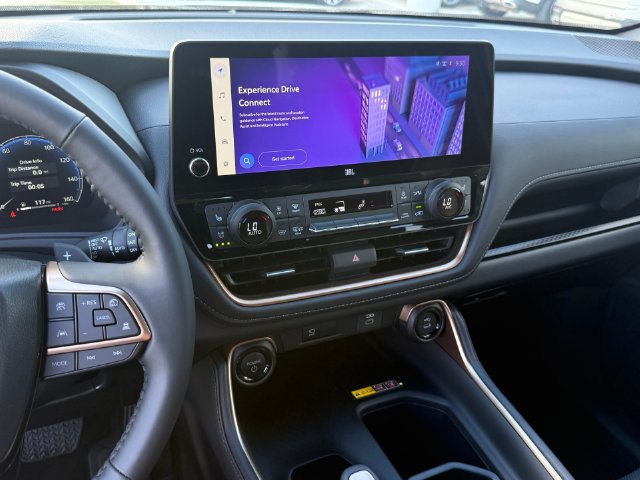 Used 2026 Toyota Grand Highlander AWD Hybrid image 18