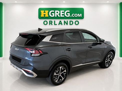 Used 2023 Kia Sportage EX AWD/4WD image 2