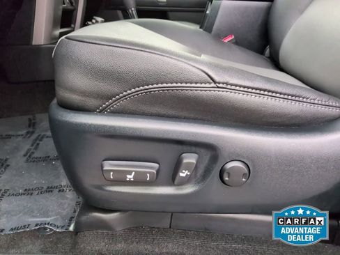 Used 2022 Toyota 4Runner SR5 Premium w/ Moonroof Package AWD/4WD image 14
