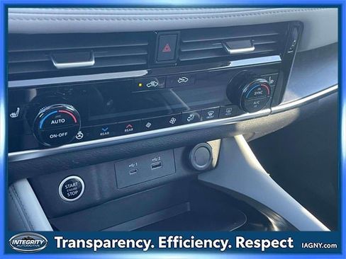 Certified 2021 Nissan Rogue SL image 30