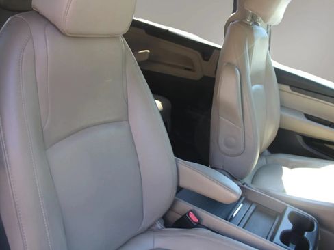 Used 2019 Honda Odyssey EX-L image 22