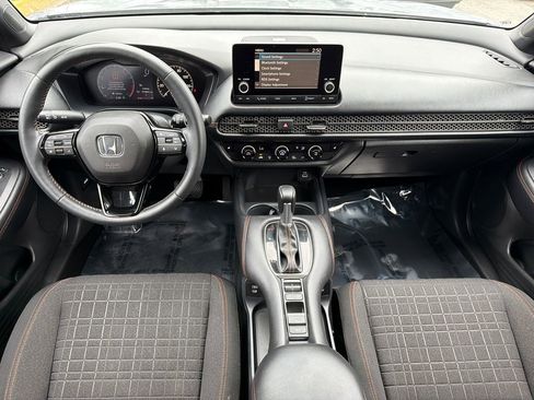 Certified 2025 Honda HR-V Sport image 17