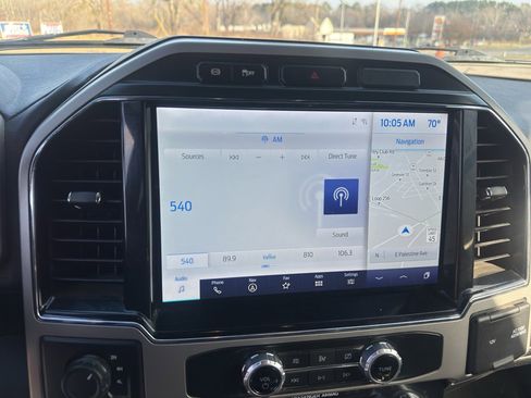 Used 2022 Ford F450 Lariat w/ Lariat Value Package image 16