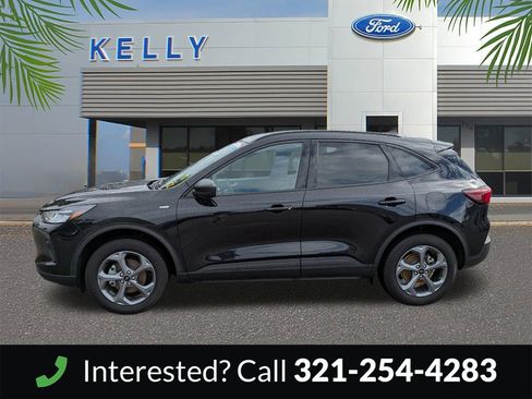 Certified 2025 Ford Escape ST-Line w/ Tech Pack #1 AWD/4WD image 9