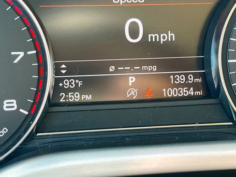 Used 2014 Audi A8 L 4.0T AWD/4WD image 8